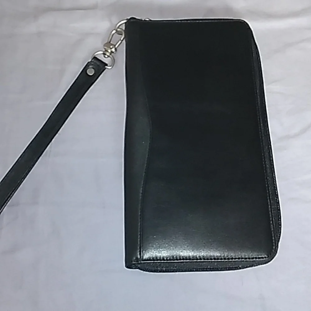 Brookstone soft leather